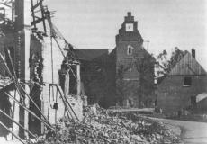 Foto zerbomte Kirche in Alstätte 1945.
