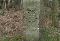 Der Grenzstein - Auf deutscher Seite: Das Balkenwappen des Fürstbistums Münster.