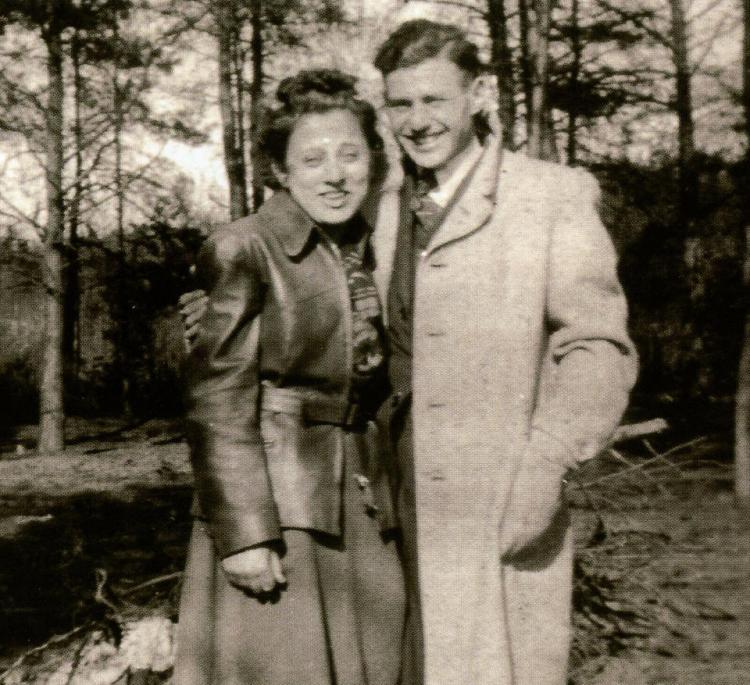 Fotografie - Thea und Wolfgang als glückliches Paar.